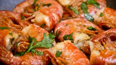 Shrimp yummy fried greens 4k wallpaper