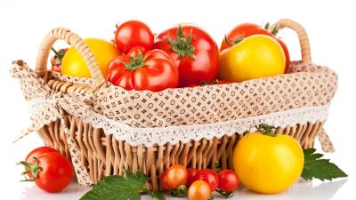 Tomatoes variety basket 4k wallpaper