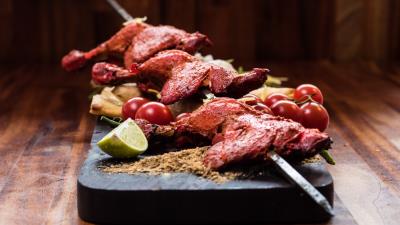 Vegetables meat chicken skewers 4k wallpaper