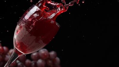 Wine glass berry 4k wallpaper