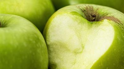 Apple green fruit 4k wallpaper