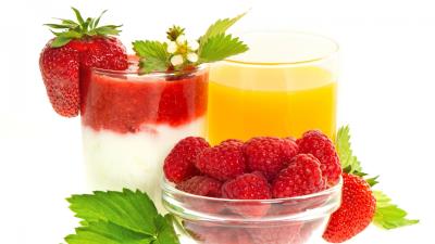 Berries raspberries strawberries dessert juice 4k wallpaper