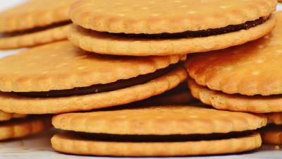 Biscuits cakes chocolate 4k wallpaper