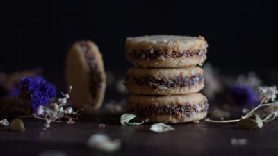 Biscuits dessert pastries 4k wallpaper