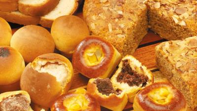 Bread rolls cakes pies 4k wallpaper