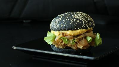 Burger hamburger black burger juicy 4k wallpaper
