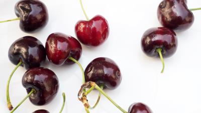 Cherries ripe berries 4k wallpaper