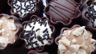 Chocolates pralines nougat candy 4k wallpaper