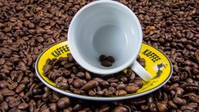 Coffee cup coffee beans 4k wallpaper