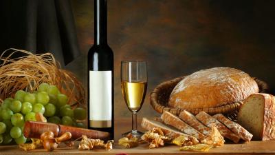 Composition wine glasses grapes bread 4k wallpaper