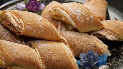 Cookies roll batch stuffing 4k wallpaper