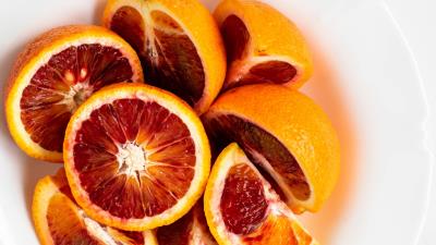 Grapefruit slices still life 4k wallpaper