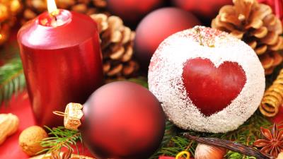 Holiday heart new year christmas candle 4k wallpaper