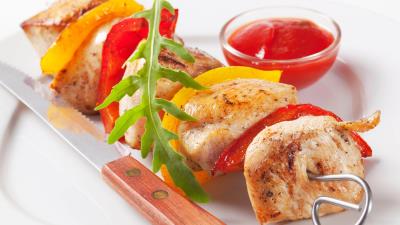 Kebab knife plate ketchup 4k wallpaper