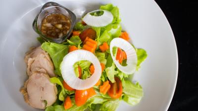 Meat vegetables chicken onion 4k wallpaper