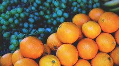 Oranges grapes fruit 4k wallpaper