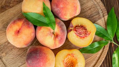 Peaches fruit leaves 4k wallpaper