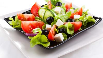 Plate greens vegetables chunks salad 4k wallpaper