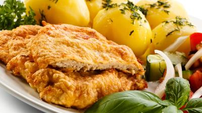 Potatoes burgers meat lettuce greens 4k wallpaper