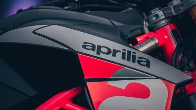Aprilia motorcycle bike image 4k wallpaper