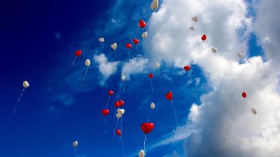 Balloons sky clouds 4k wallpaper