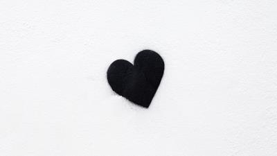 Heart black love 4k wallpaper