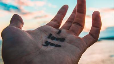 Inscription hand palm love 4k wallpaper