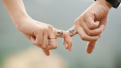 Love hands romance tattoos couple anchor 4k wallpaper