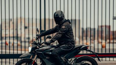 Motorcycle helmet motorcyclist 4k wallpaper