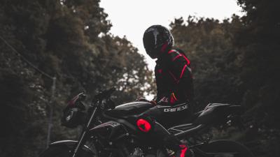 Motorcycle motorcyclist bike photo 4k wallpaper
