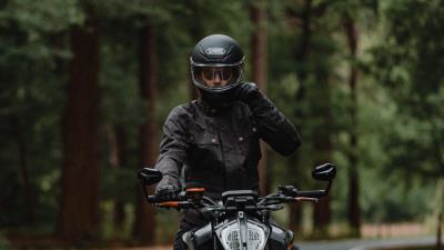 Motorcycle motorcyclist equipment 4k wallpaper