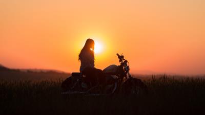 Motorcycle sunset silhouette 4k wallpaper