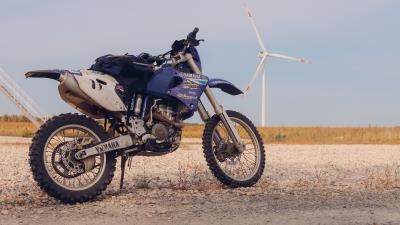 Yamaha bike motorcycle picture 4k wallpaper