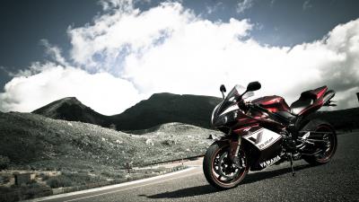 Yamaha r1 motorcycle sportbike 4k wallpaper