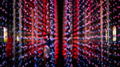 Garland light bulbs colorful 4k wallpaper