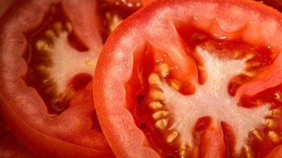 Tomatoes tomato slice vegetable 4k wallpaper