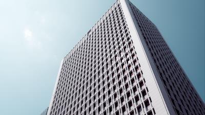 Building facade bottom view 4k wallpaper