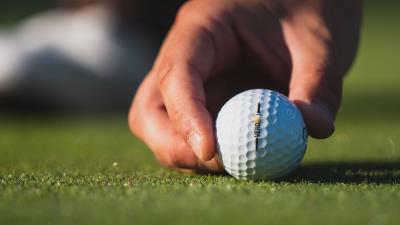 Golf ball hand image 4k wallpaper