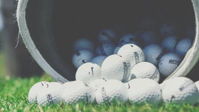 Golf balls nike 4k wallpaper
