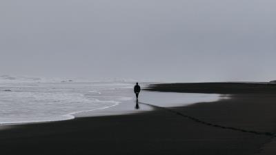 Sea silhouette loneliness 4k wallpaper
