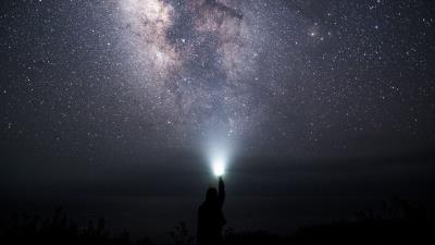 Starry sky sky space light man 4k wallpaper