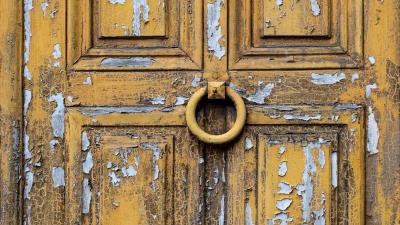 Door wooden old 4k wallpaper