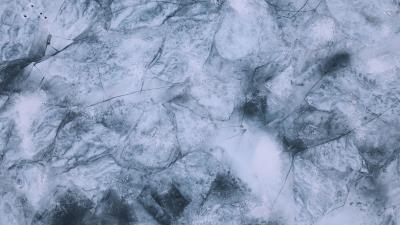 Ice frozen cracks 4k wallpaper