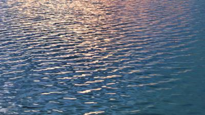 Water glare ripples image 4k wallpaper
