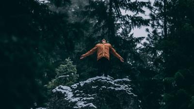 Winter man solitude 4k wallpaper