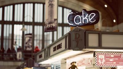 Cafe signboard bakery 4k wallpaper