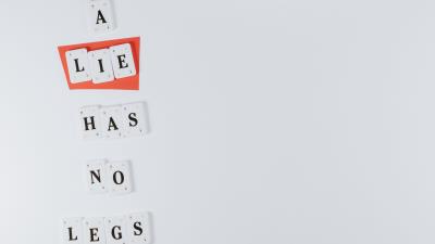 Lies words inscription 4k wallpaper