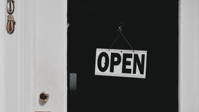 Open inscription words 4k wallpaper