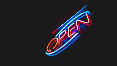 Open neon inscription 4k wallpaper