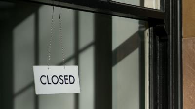 Sign closed door 4k wallpaper